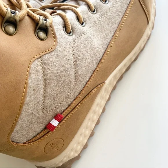 🏈New🏈 Men’s Reserved Footwear Boots Sz 10M & 11M - Picture 6 of 11